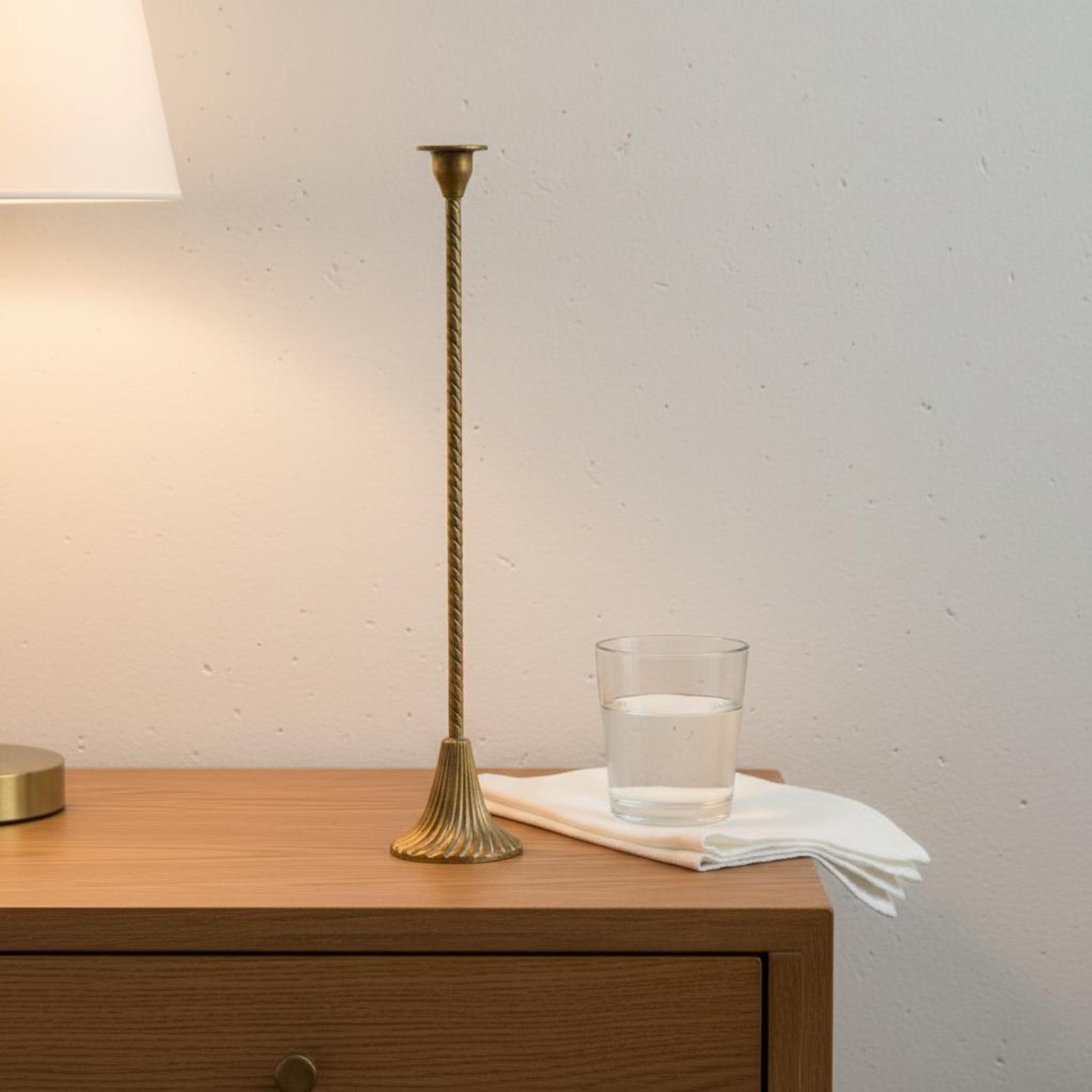 Bougeoir torsadé doré à base s - Paraffin Wax avis et prix